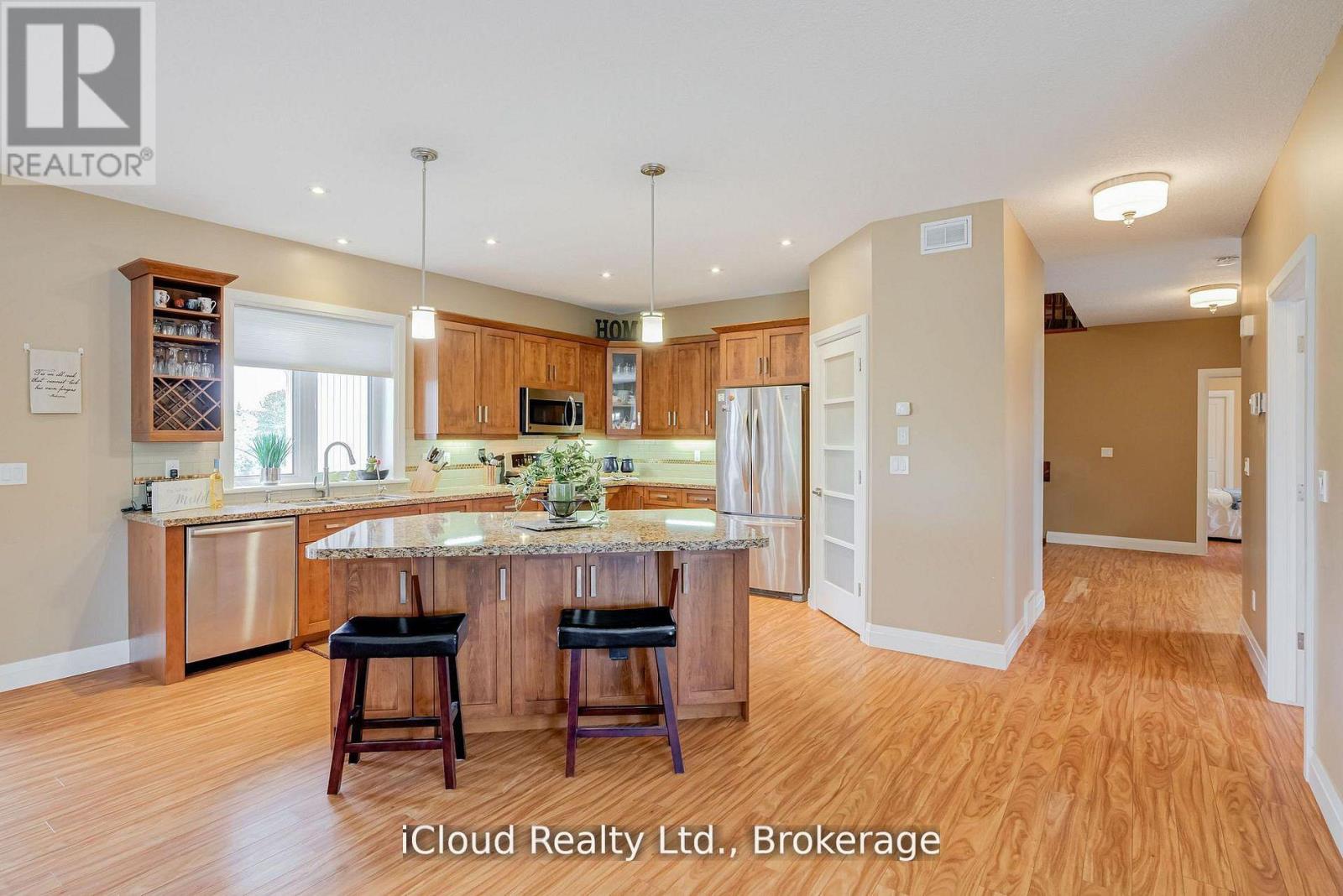 16 Highland Road, Minto, Ontario  N0G 1M0 - Photo 8 - X13659044