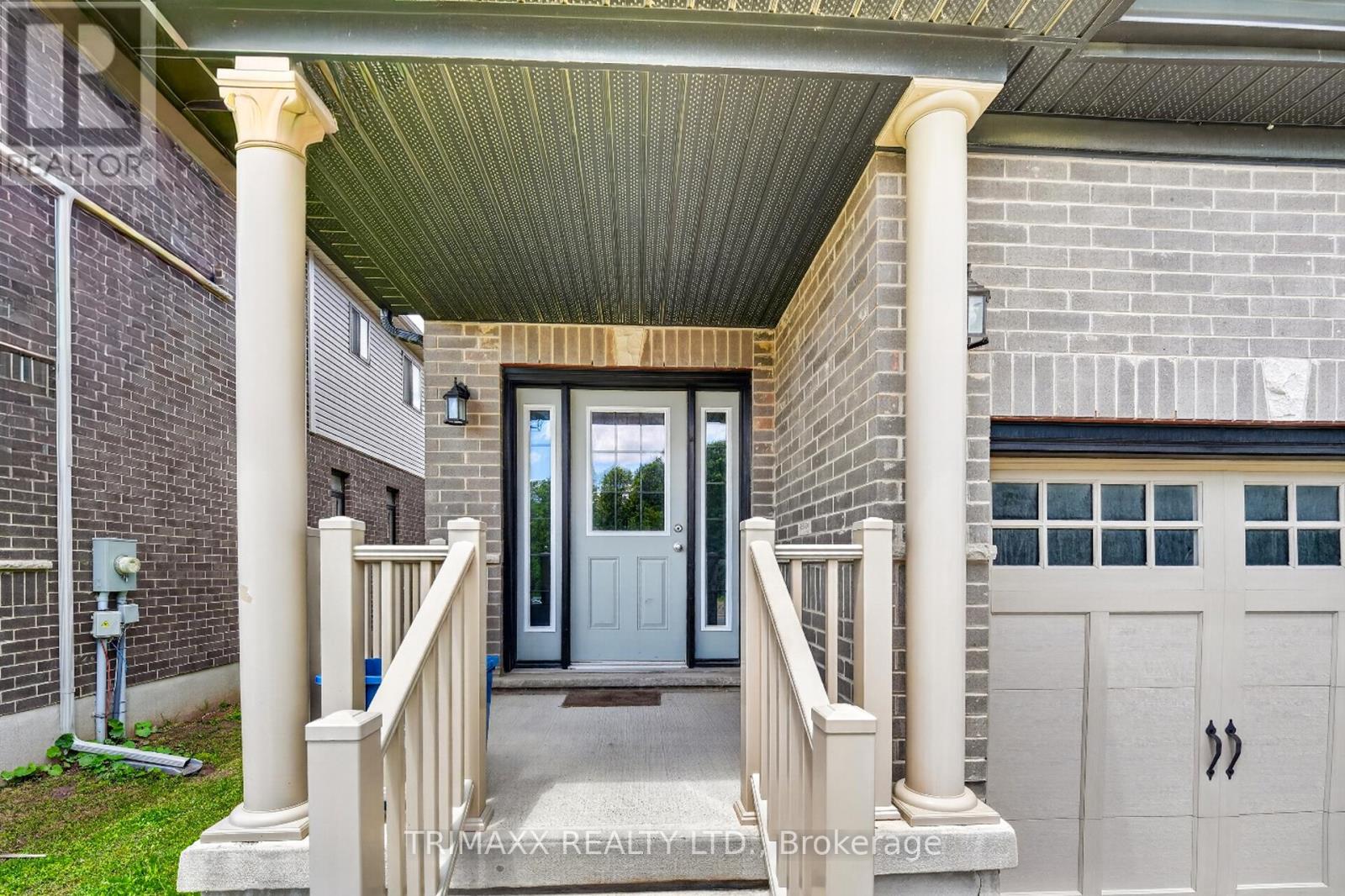 104 Tartan Avenue, Kitchener, Ontario  N2R 1R7 - Photo 3 - X13659108