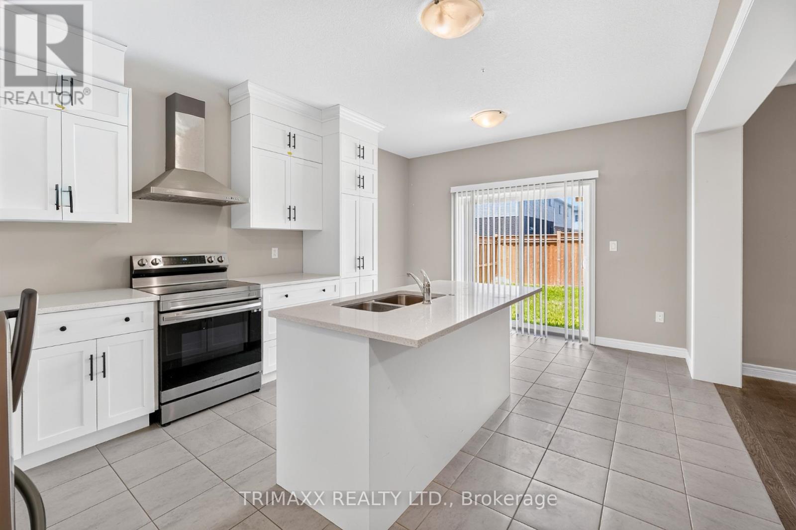 104 Tartan Avenue, Kitchener, Ontario  N2R 1R7 - Photo 8 - X13659108