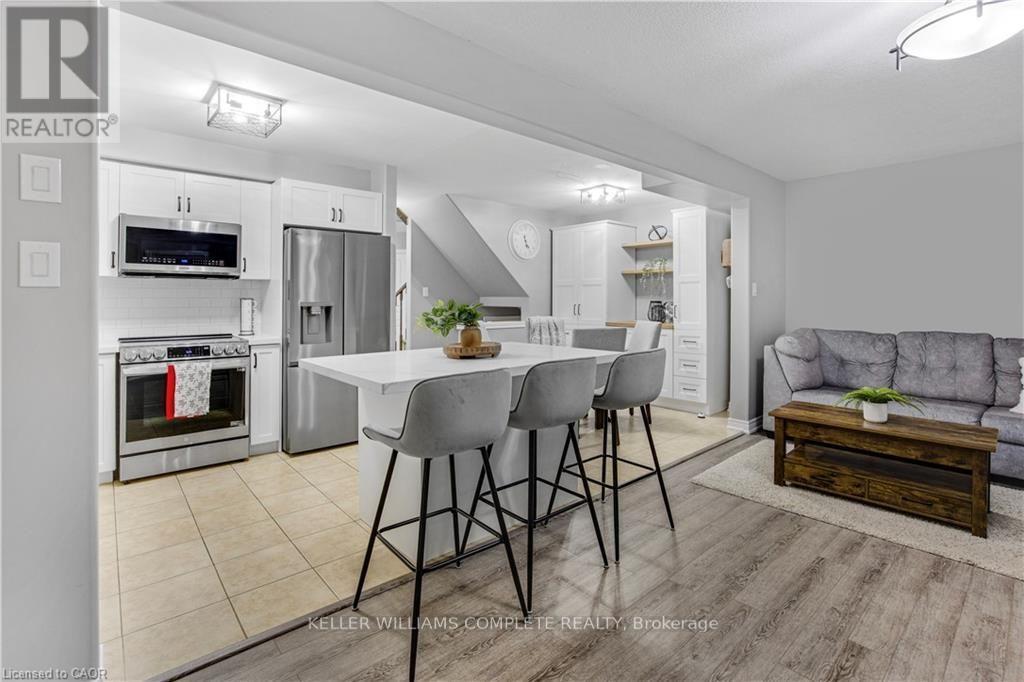 4465 Comfort Crescent, Lincoln, Ontario  L3J 1M3 - Photo 4 - X13659138