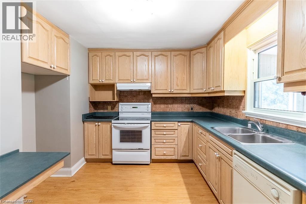 218 5th Concession Road E, Flamborough, Ontario  L8B 1K5 - Photo 11 - 40853901