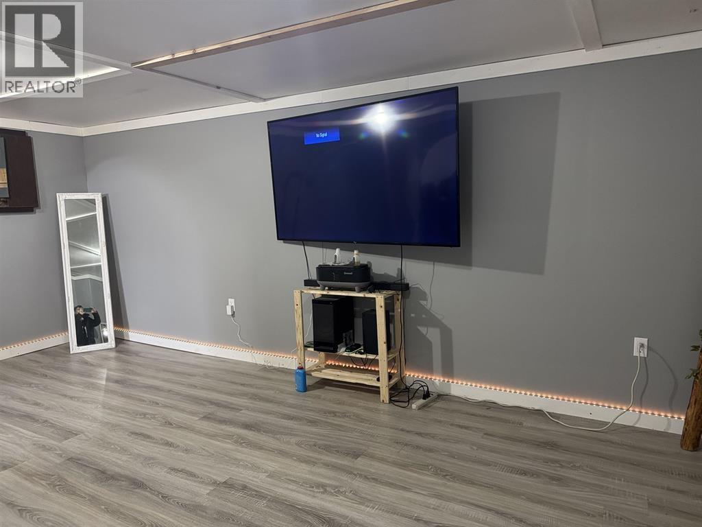 13 Manson Crescent, Mackenzie, British Columbia  V0J 2C0 - Photo 6 - R3153664
