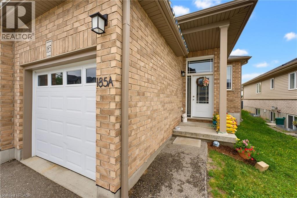 185 Wedgewood Drive, Woodstock, Ontario  N4T 0K1 - Photo 5 - 40832352
