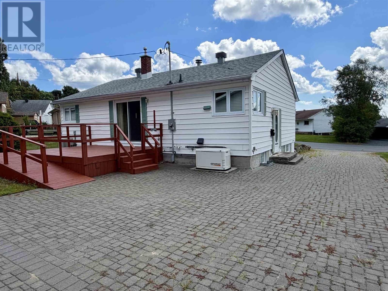 17 Milliken Rd, Elliot Lake, Ontario  P5A 1J9 - Photo 33 - SM262127