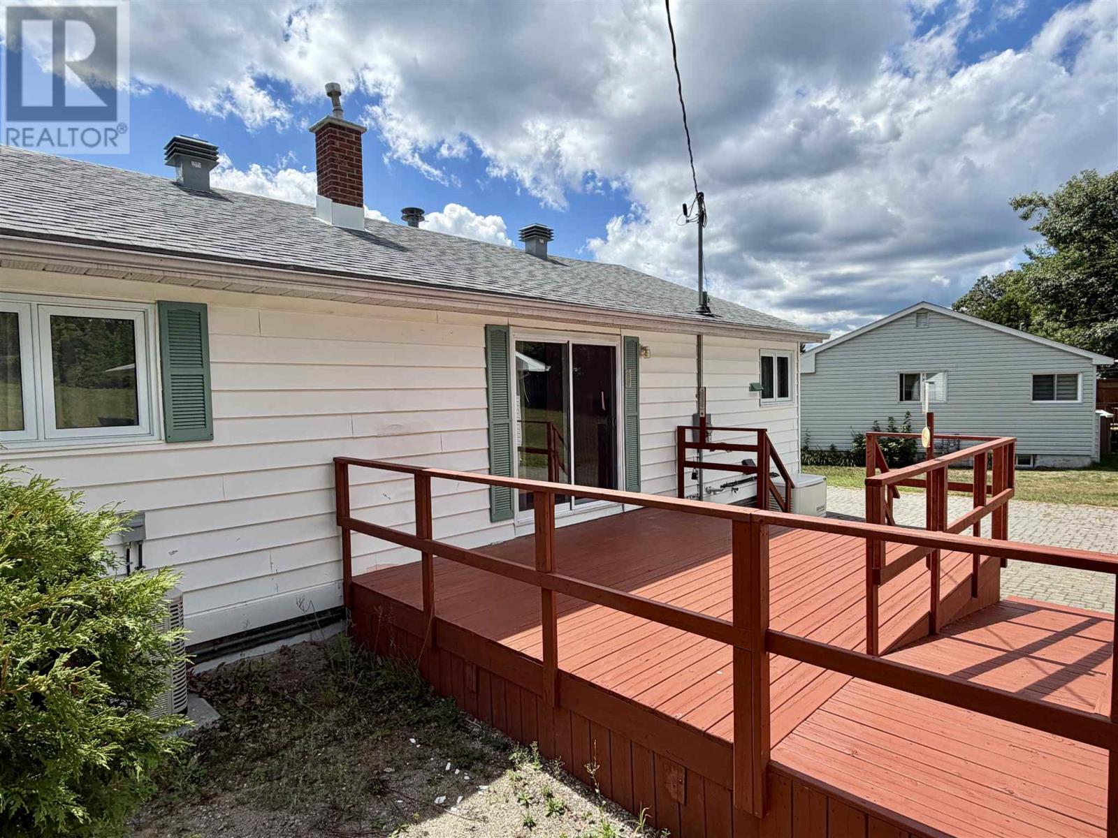 17 Milliken Rd, Elliot Lake, Ontario  P5A 1J9 - Photo 39 - SM262127