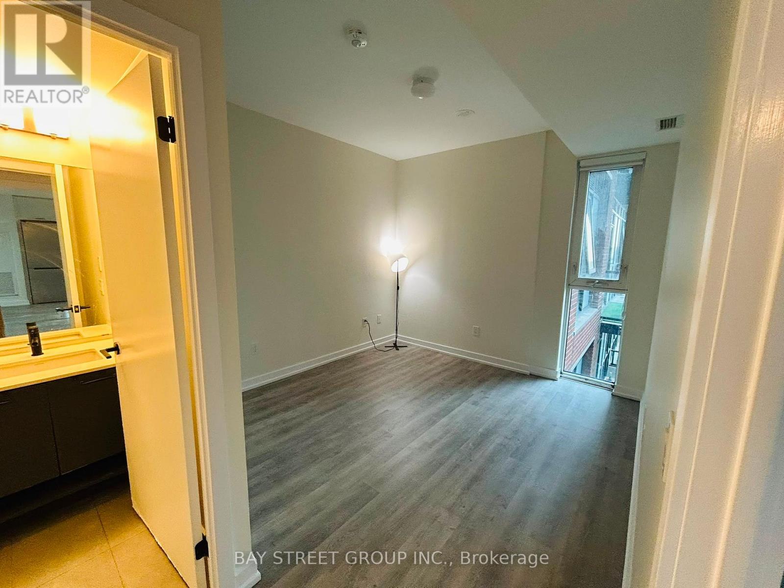 515 - 2300 St Clair Avenue W, Toronto, Ontario  M6N 1K8 - Photo 30 - W13627522