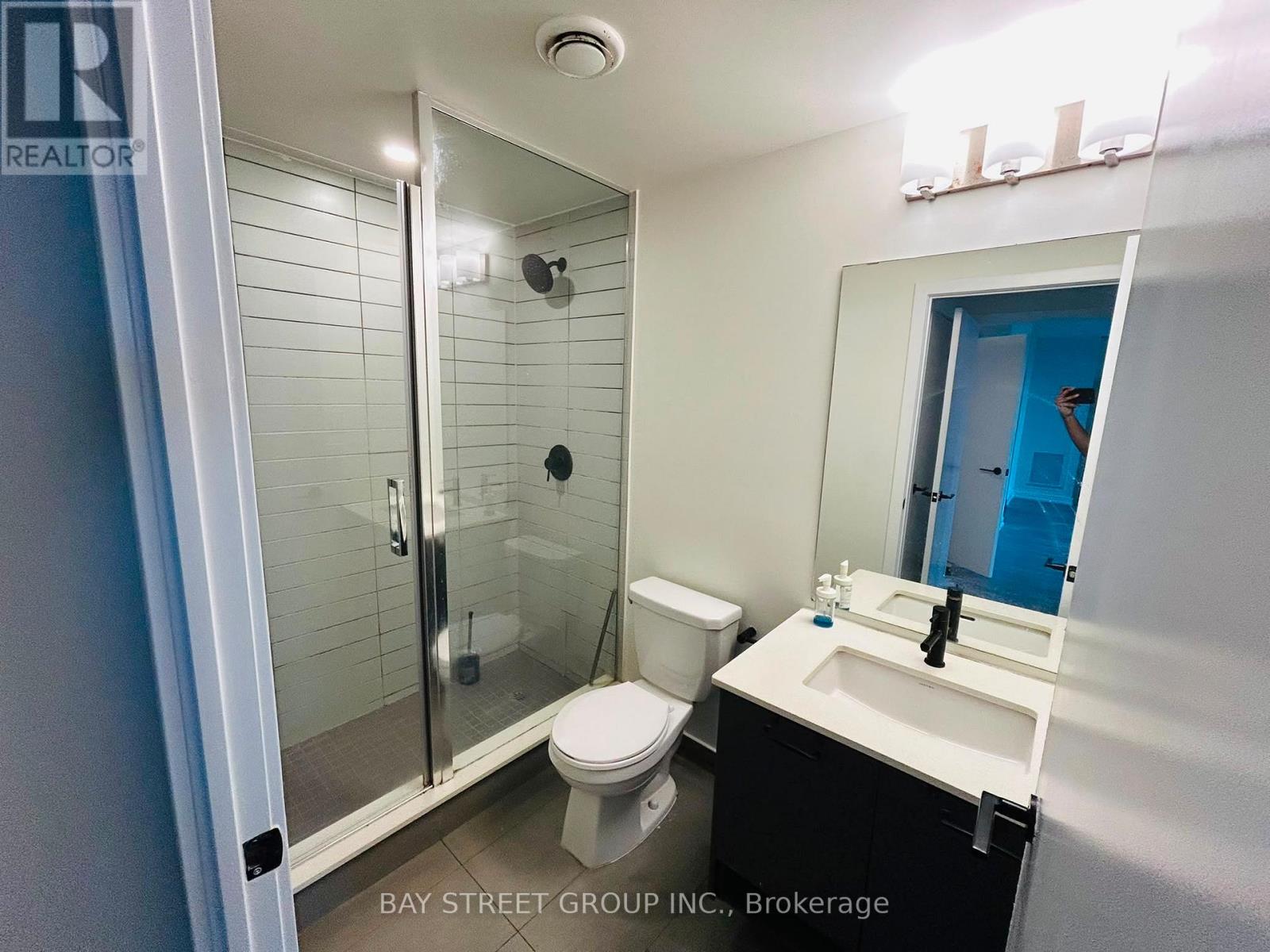 515 - 2300 St Clair Avenue W, Toronto, Ontario  M6N 1K8 - Photo 32 - W13627522