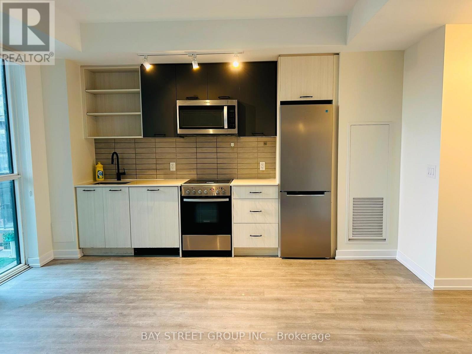 515 - 2300 St Clair Avenue W, Toronto, Ontario  M6N 1K8 - Photo 24 - W13627522