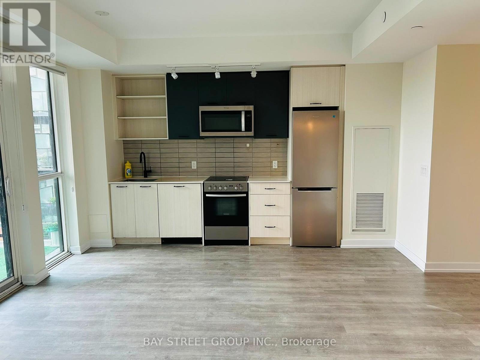 515 - 2300 St Clair Avenue W, Toronto, Ontario  M6N 1K8 - Photo 25 - W13627522