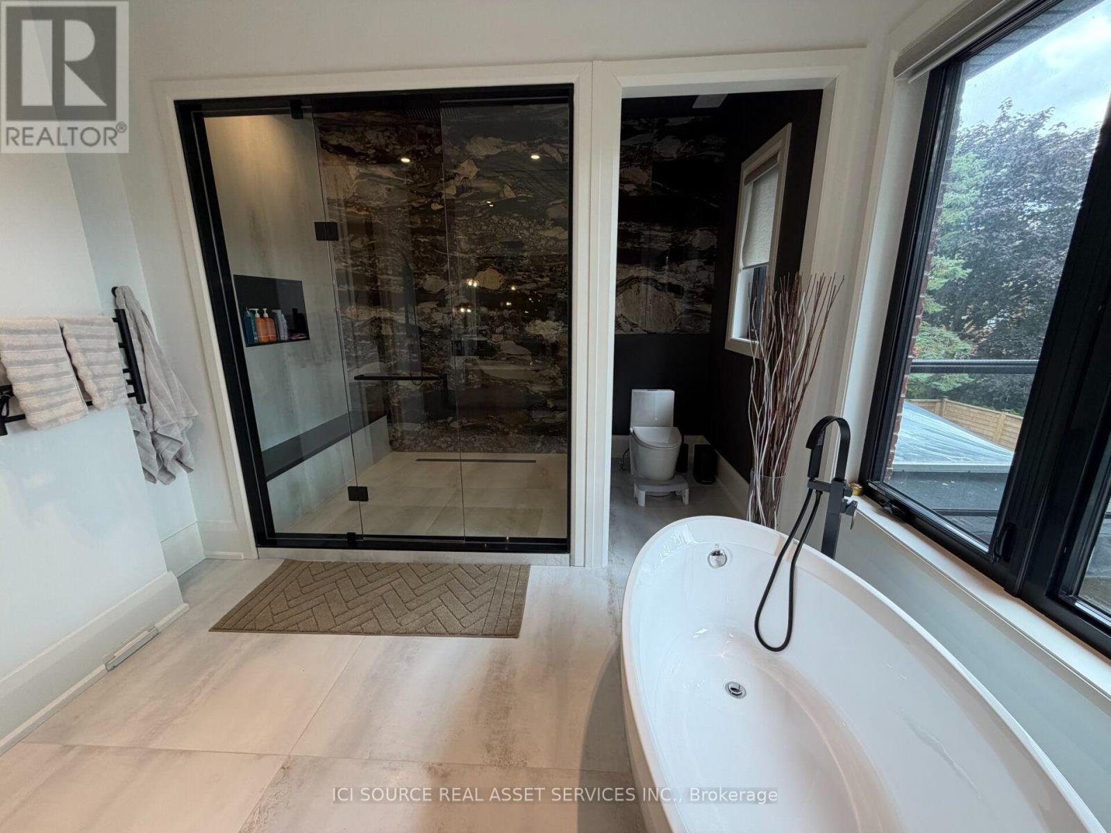 211 Kennedy Street W, Aurora, Ontario L4G 2L9 - Photo 25 - N13633922