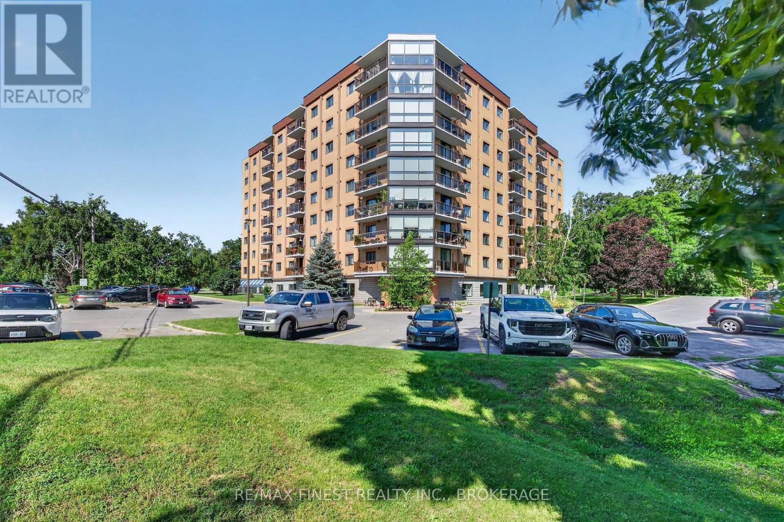 607 - 120 Barrett Court, Kingston, Ontario  K7L 5H6 - Photo 1 - X13659158