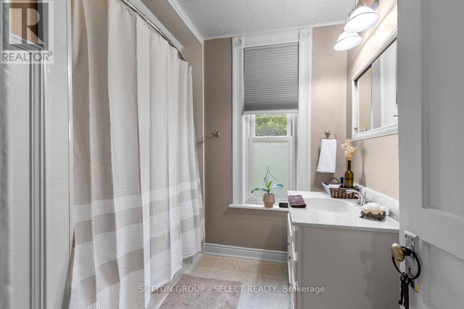 1030 York Street, London East, Ontario  N5W 2T5 - Photo 23 - X13659192