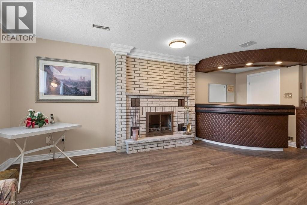409 Mohawk Road W, Hamilton, Ontario  L9C 1W5 - Photo 28 - 40844134