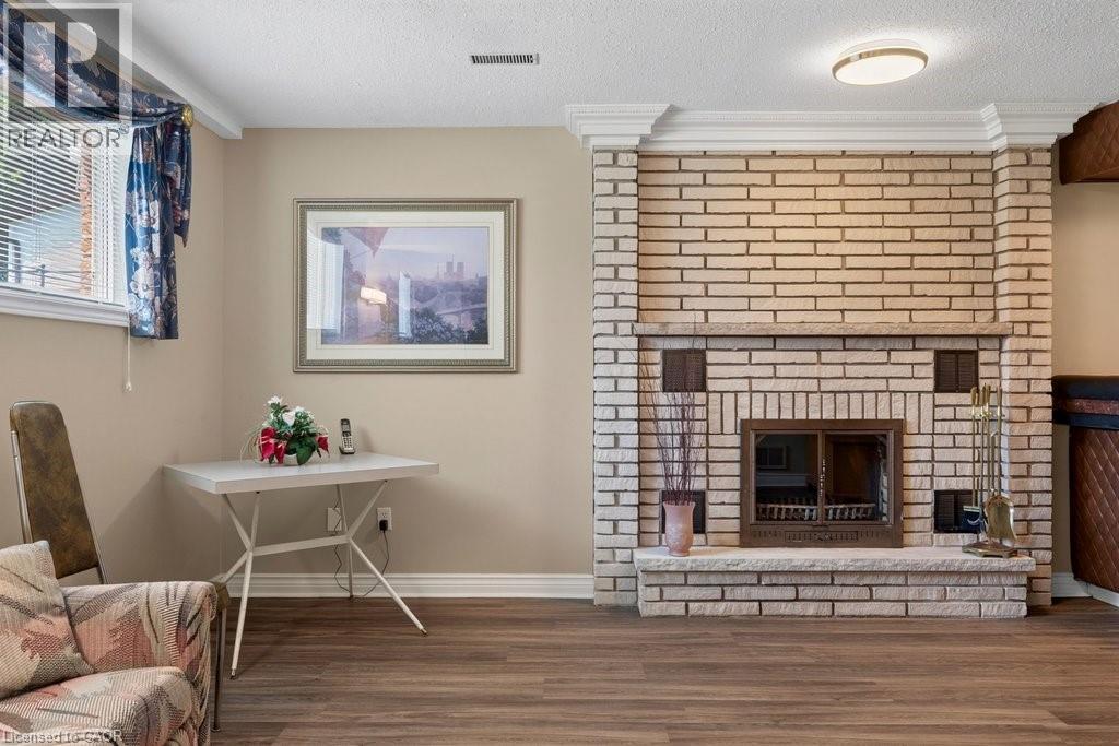 409 Mohawk Road W, Hamilton, Ontario  L9C 1W5 - Photo 27 - 40844134