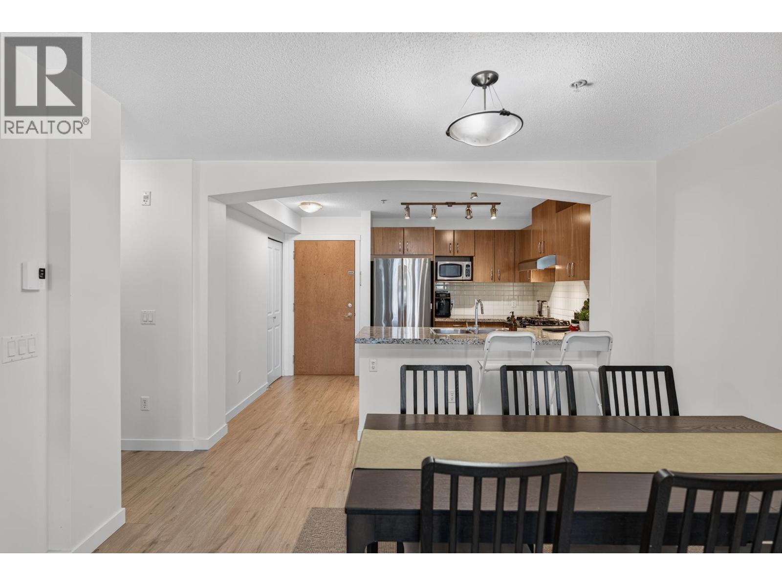 307 3082 Dayanee Springs Boulevard, Coquitlam, British Columbia  V3E 0A3 - Photo 10 - R3151511