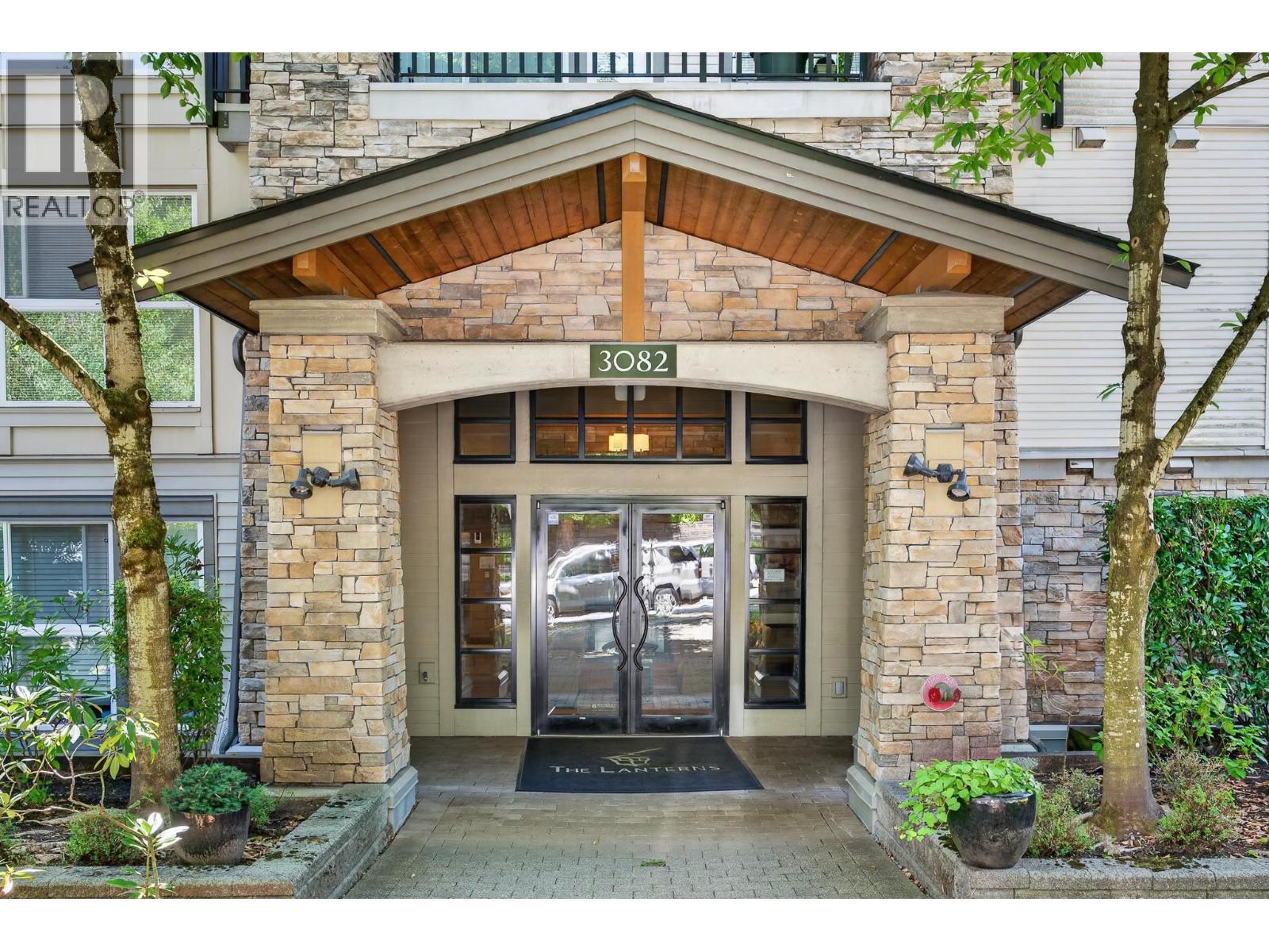 307 3082 Dayanee Springs Boulevard, Coquitlam, British Columbia  V3E 0A3 - Photo 2 - R3151511