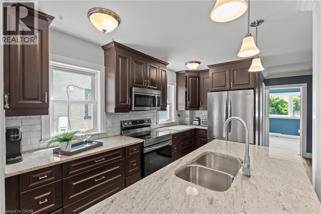 380 Thayer Avenue, Hamilton, Ontario  L9A 4J4 - Photo 16 - 40854629