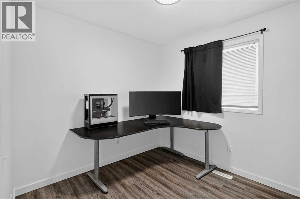 113 Mt Lorette Place Se, Calgary, Alberta  T2Z 2M1 - Photo 18 - A2333448