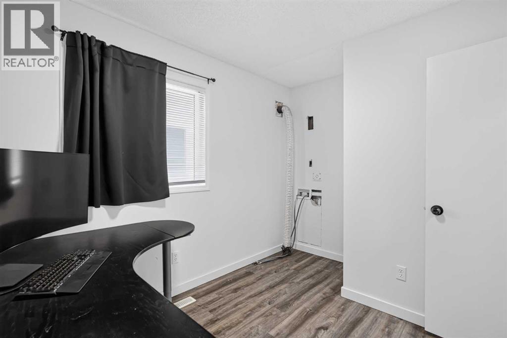 113 Mt Lorette Place Se, Calgary, Alberta  T2Z 2M1 - Photo 19 - A2333448