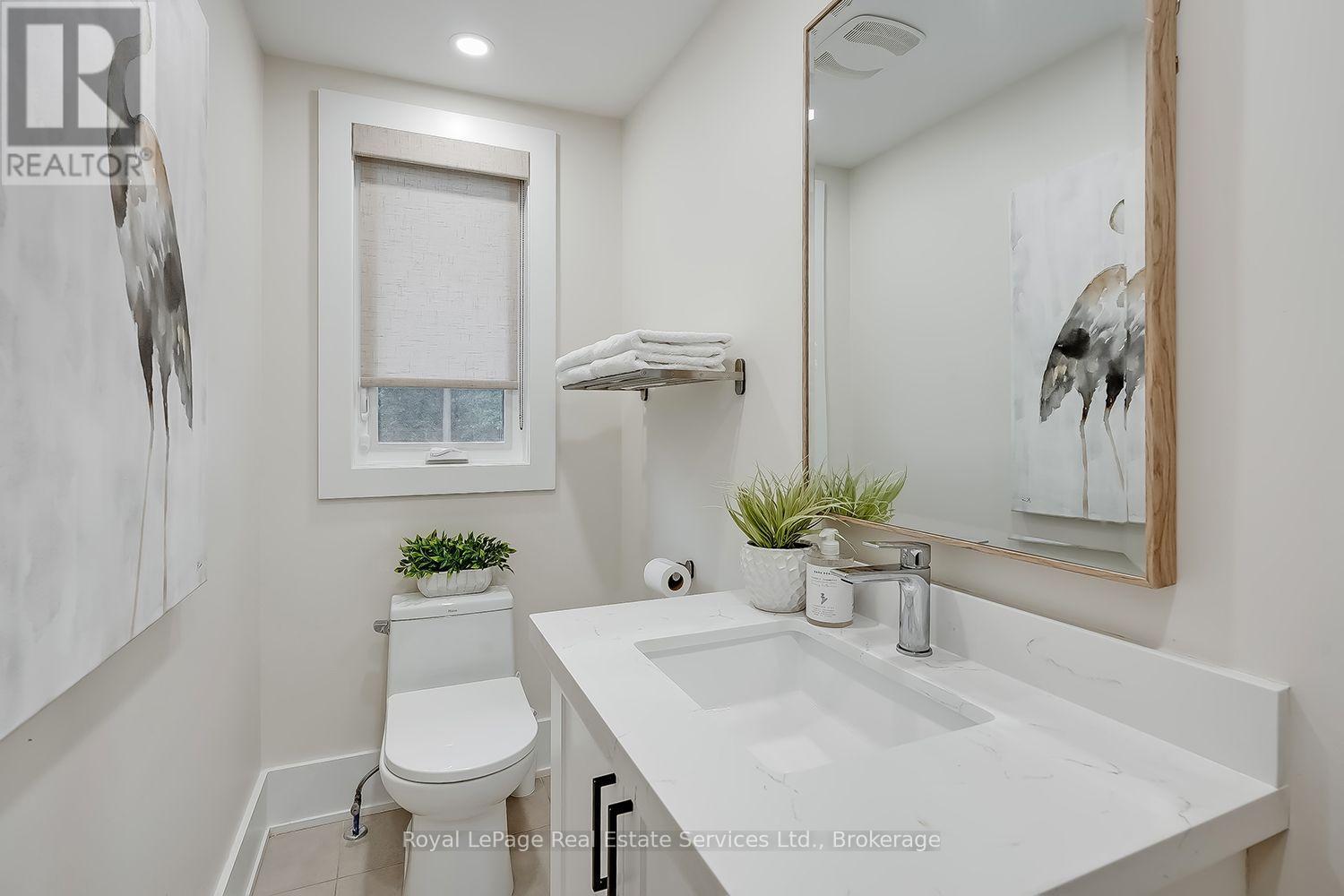 59 Fairwood Place E, Burlington, Ontario  L7T 2B7 - Photo 19 - W13659256