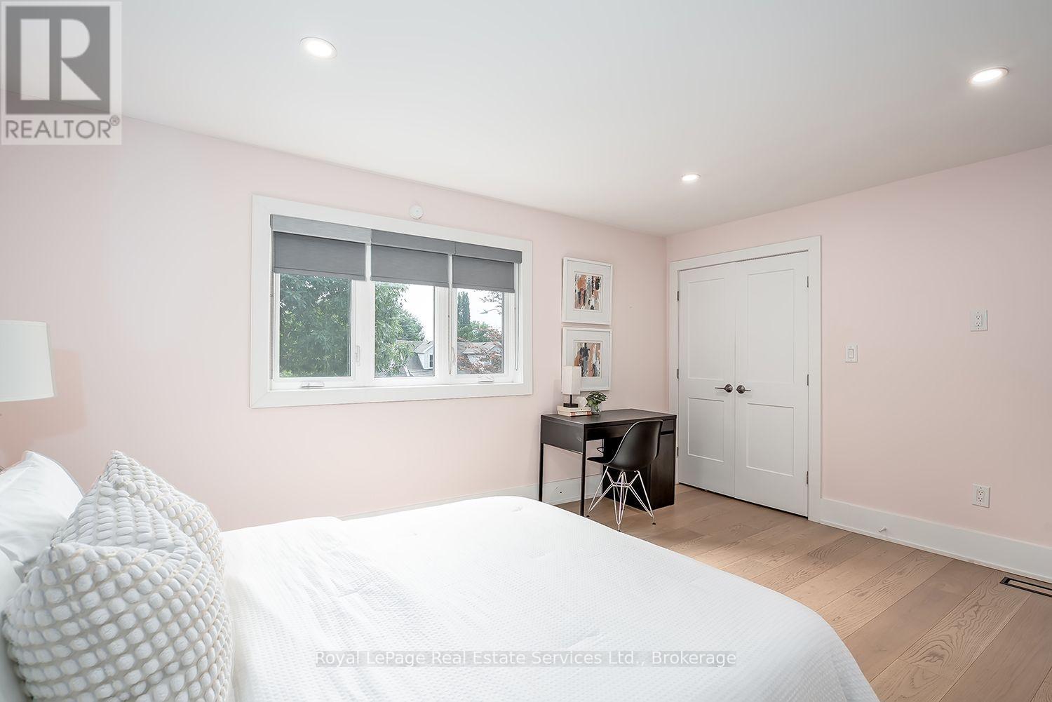 59 Fairwood Place E, Burlington, Ontario  L7T 2B7 - Photo 34 - W13659256