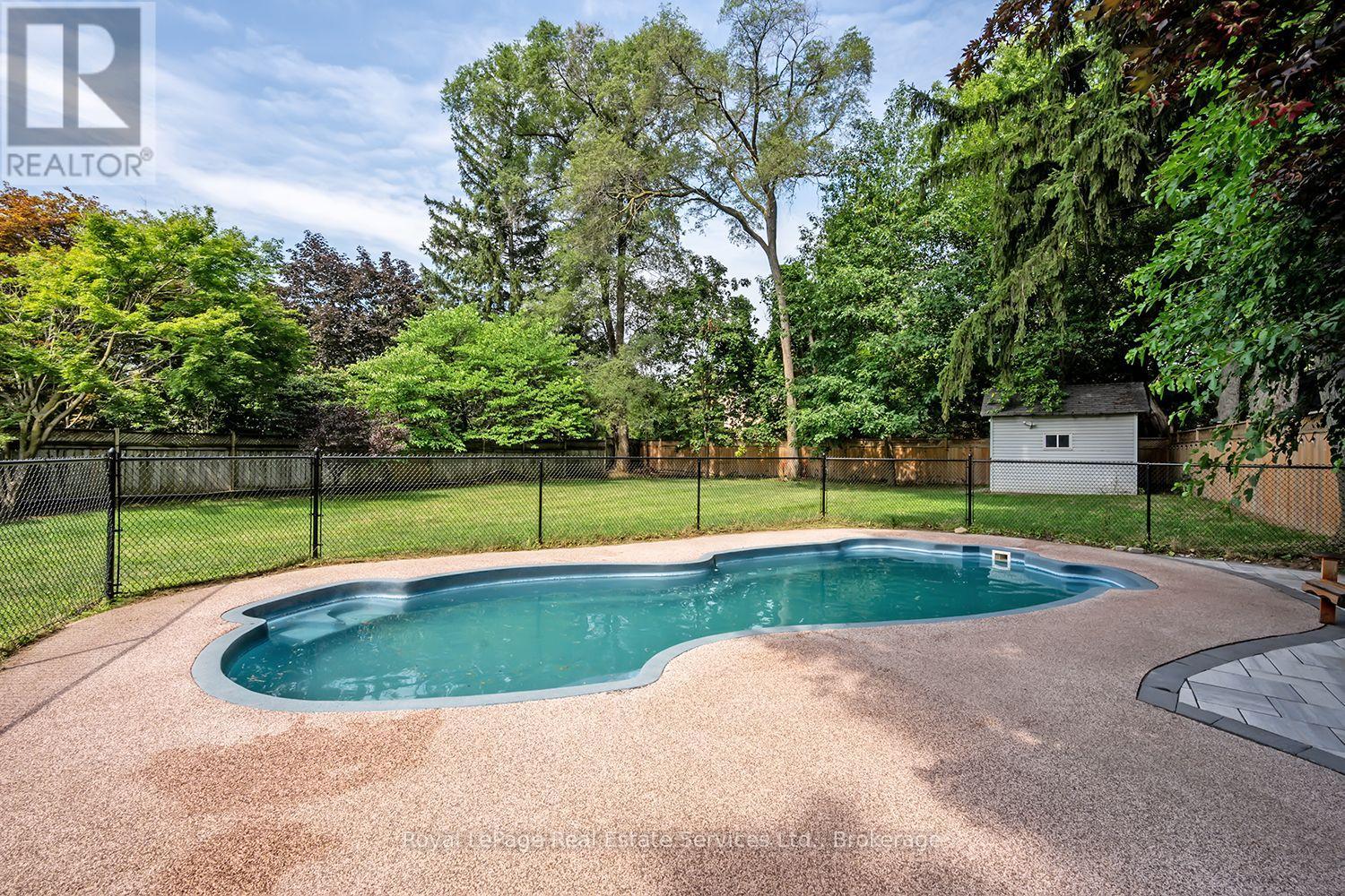 59 Fairwood Place E, Burlington, Ontario  L7T 2B7 - Photo 43 - W13659256
