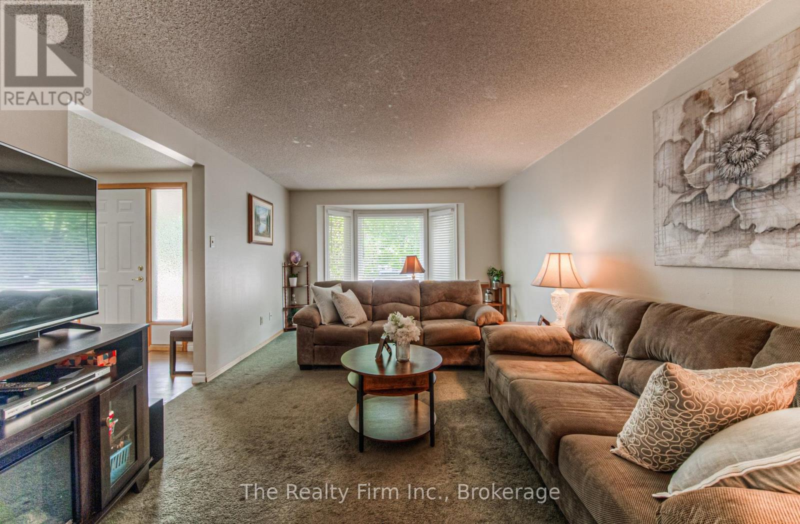 82 Roseneath Crescent, Kitchener, Ontario  N2E 1V9 - Photo 4 - X13659240