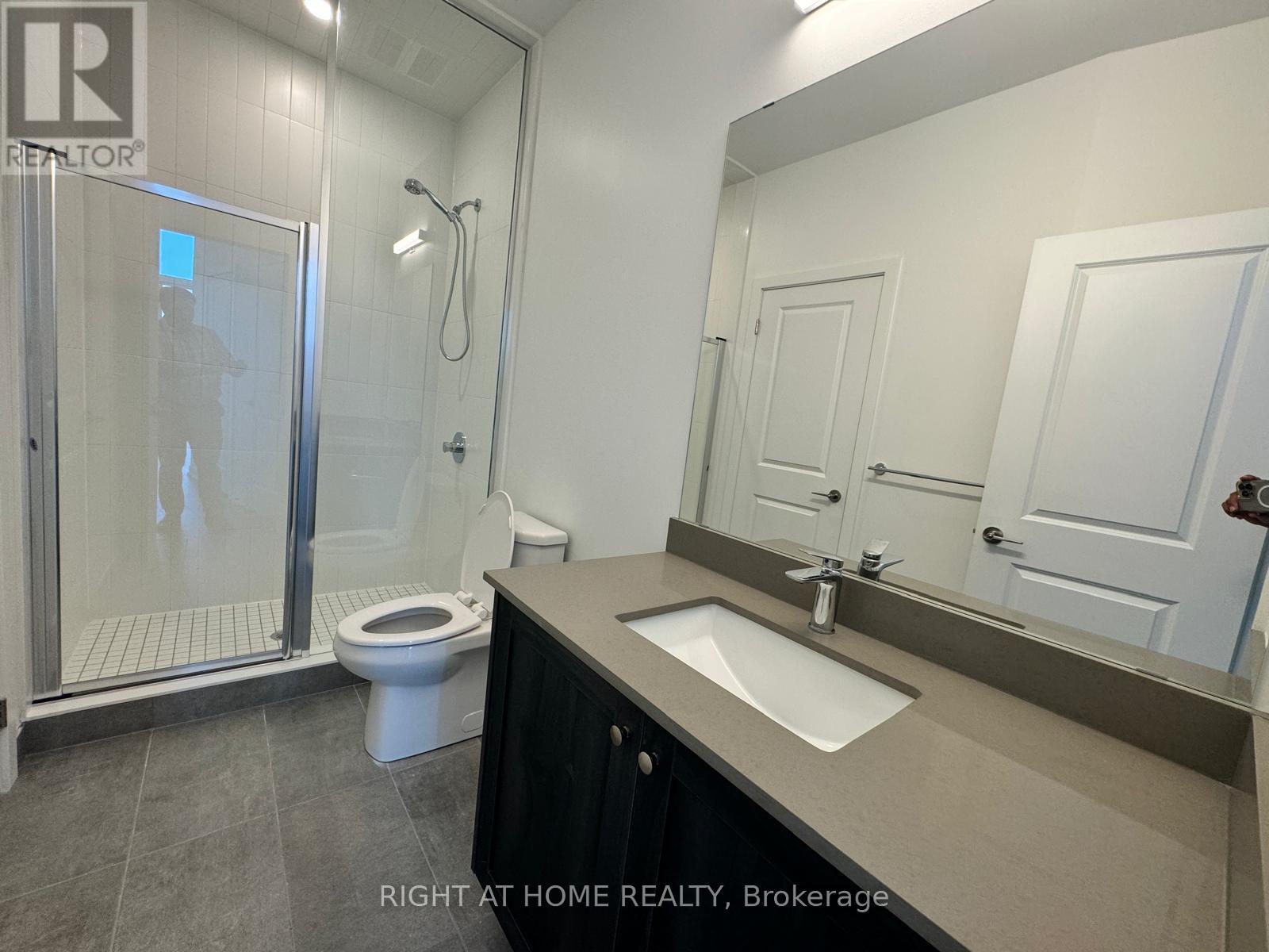 417 - 385 Arctic Red Drive, Oshawa, Ontario L1L 0W9 - Photo 15 - E13639942