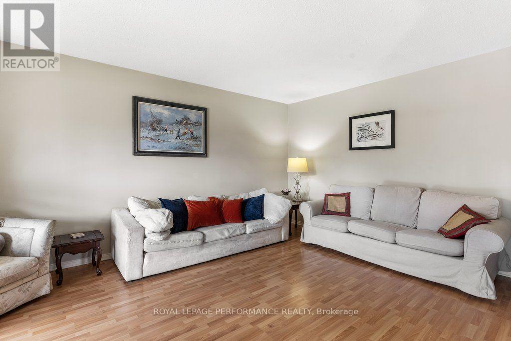 5529 Woodeden Drive, Ottawa, Ontario  K4M 1B4 - Photo 15 - X13570938