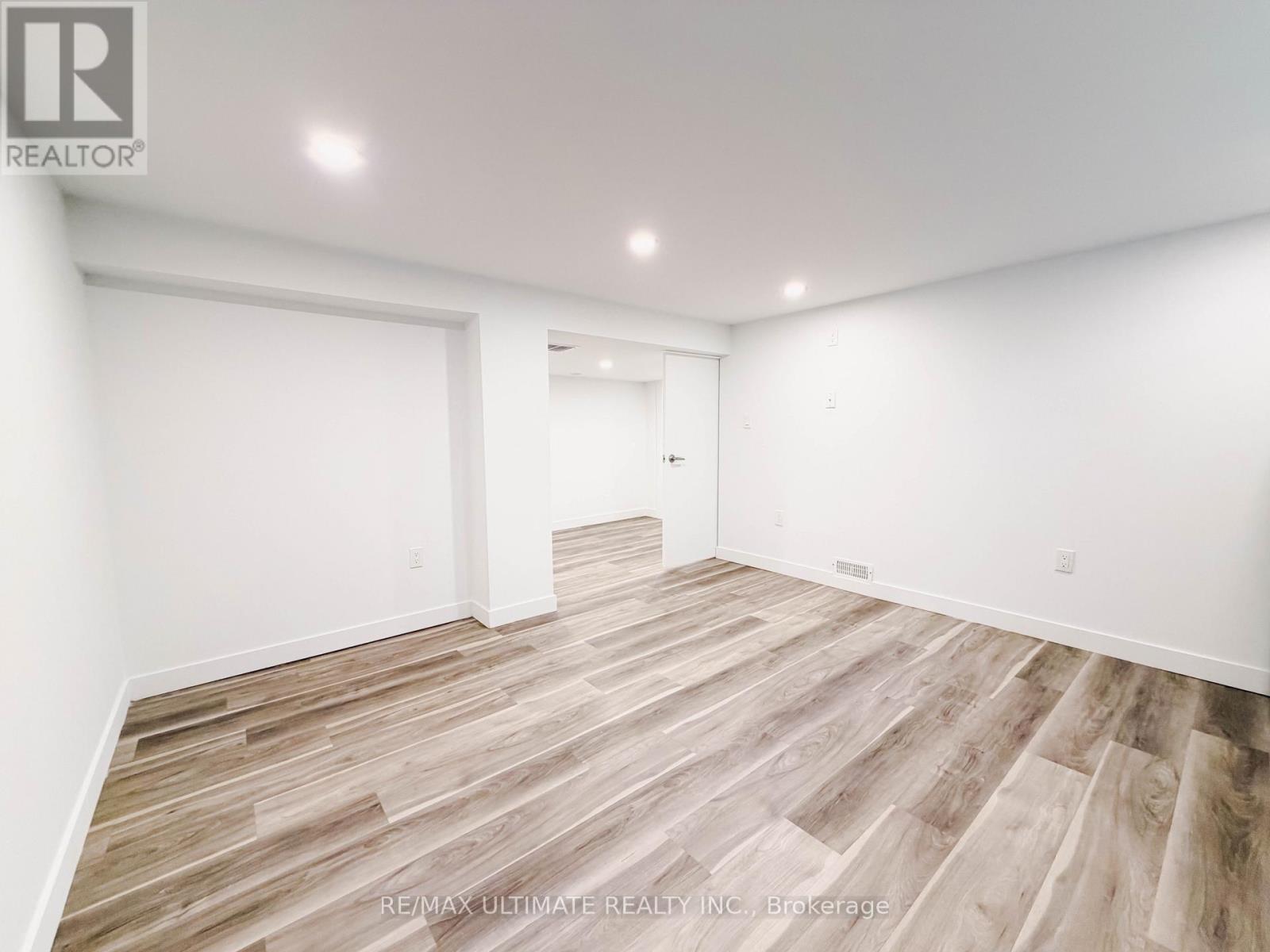 Apt. 1 - 141 Wilmington Avenue, Toronto, Ontario  M3H 5J6 - Photo 2 - C13659190