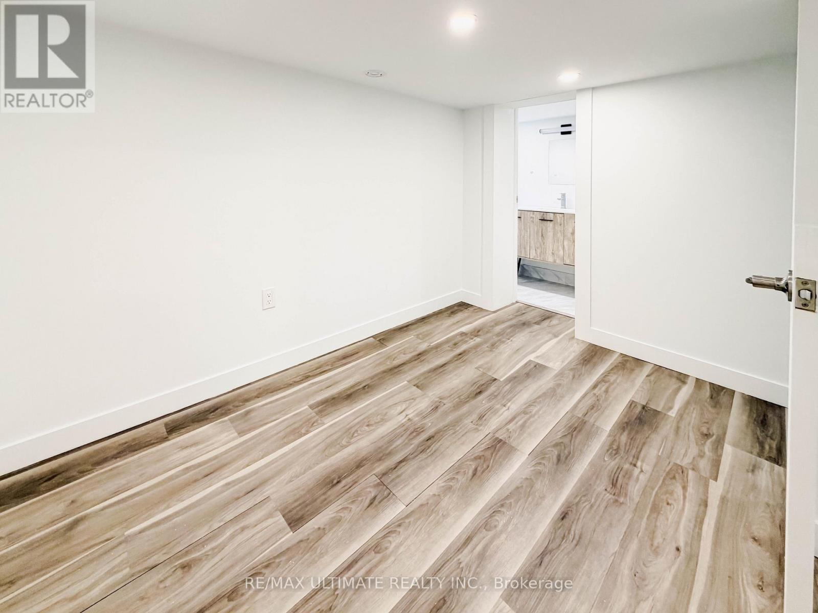 Apt. 1 - 141 Wilmington Avenue, Toronto, Ontario  M3H 5J6 - Photo 3 - C13659190
