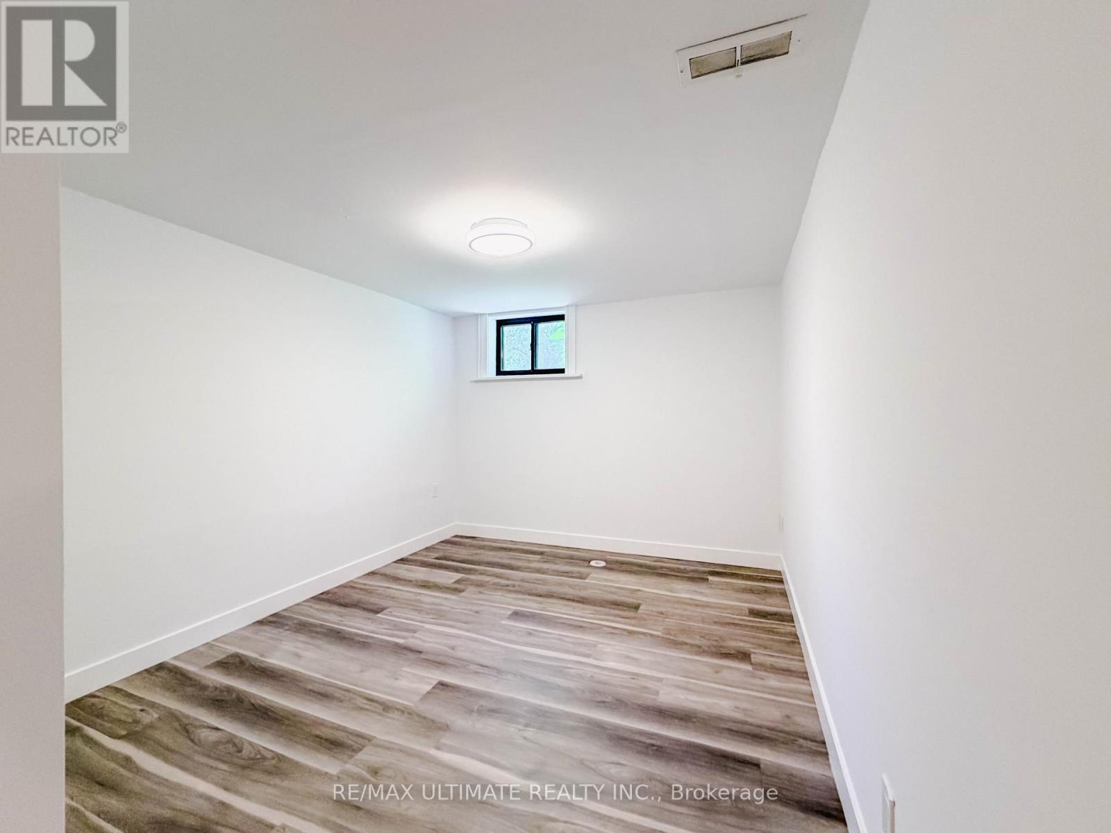 Apt. 1 - 141 Wilmington Avenue, Toronto, Ontario  M3H 5J6 - Photo 5 - C13659190