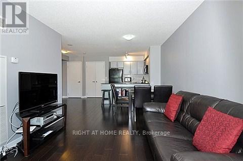 1701 - 12 Yonge Street, Toronto, Ontario  M5E 1Z9 - Photo 3 - C13659248