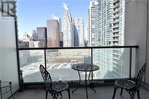 1701 - 12 Yonge Street, Toronto, Ontario  M5E 1Z9 - Photo 7 - C13659248