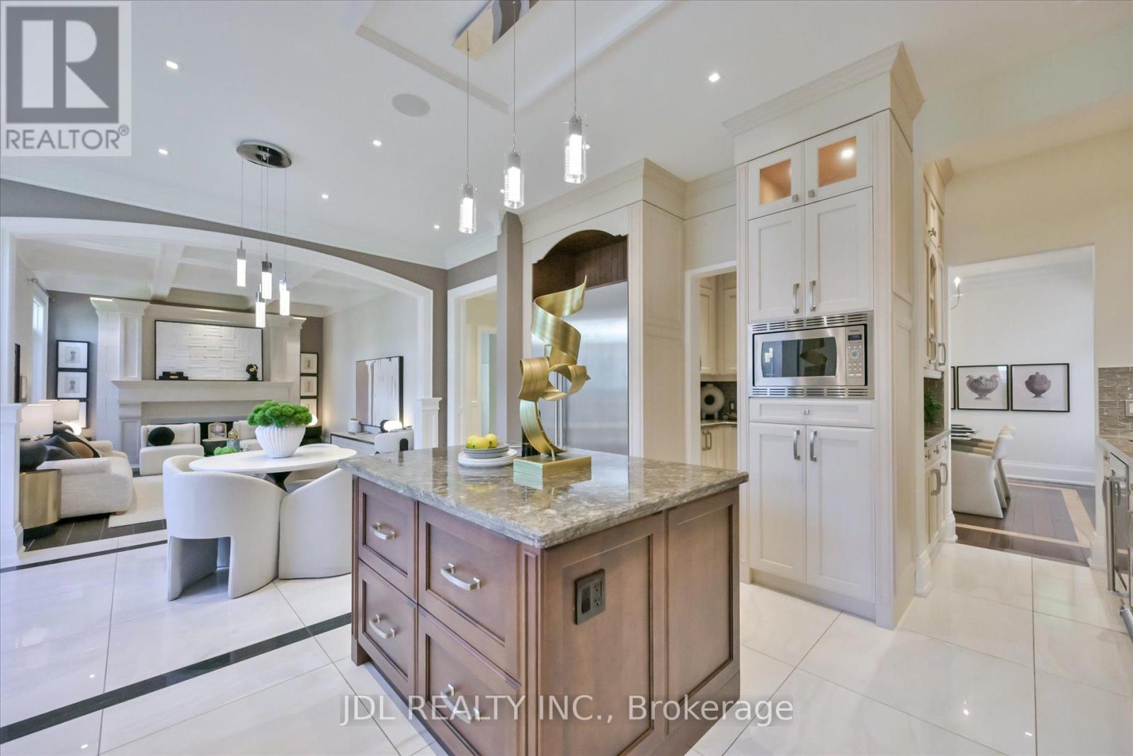 38a Doverwood Court, Toronto, Ontario  M2M 2G8 - Photo 9 - C13659288