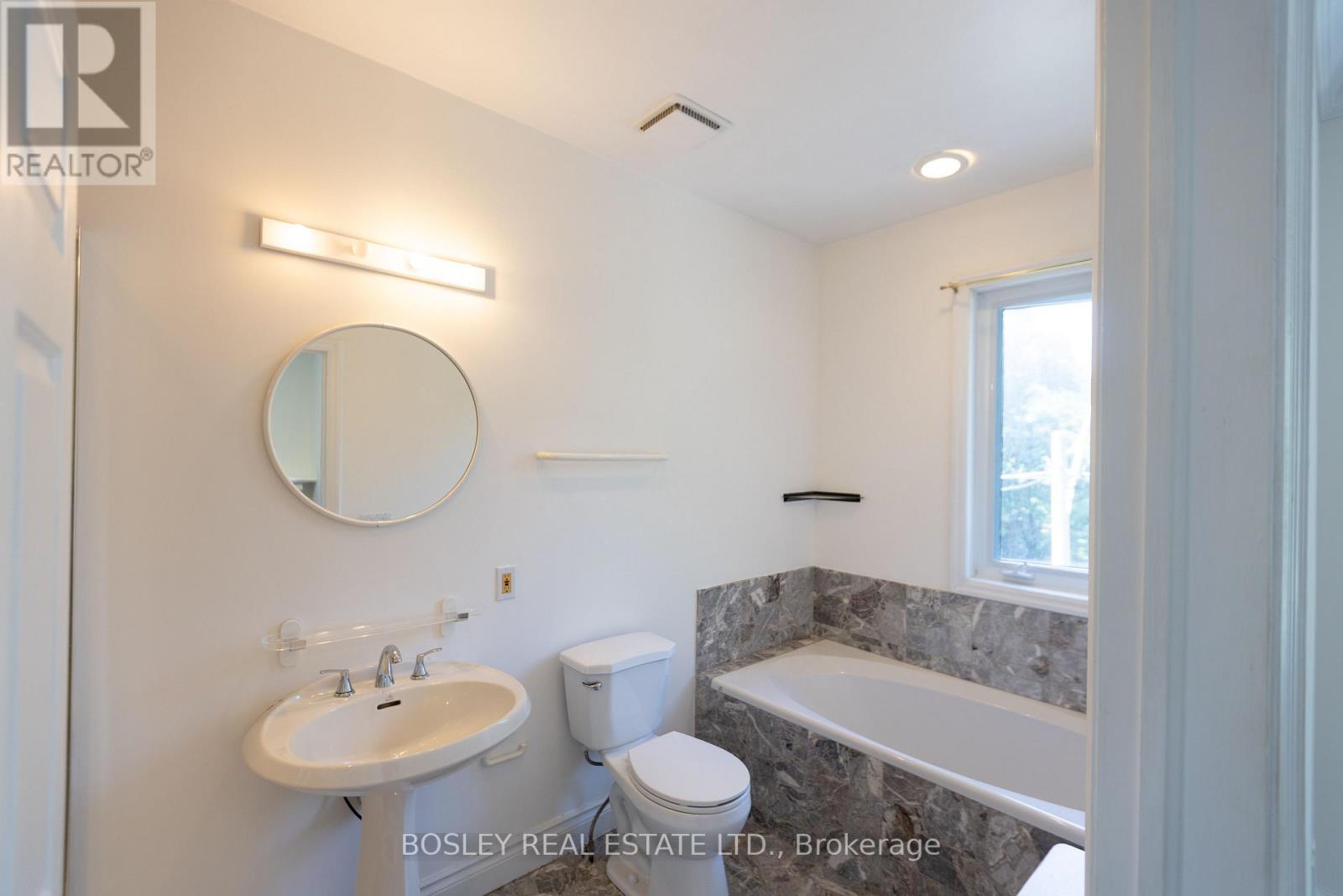 2nd & 3rd - 411 Shaw Street, Toronto, Ontario  M6J 2X4 - Photo 13 - C13659308