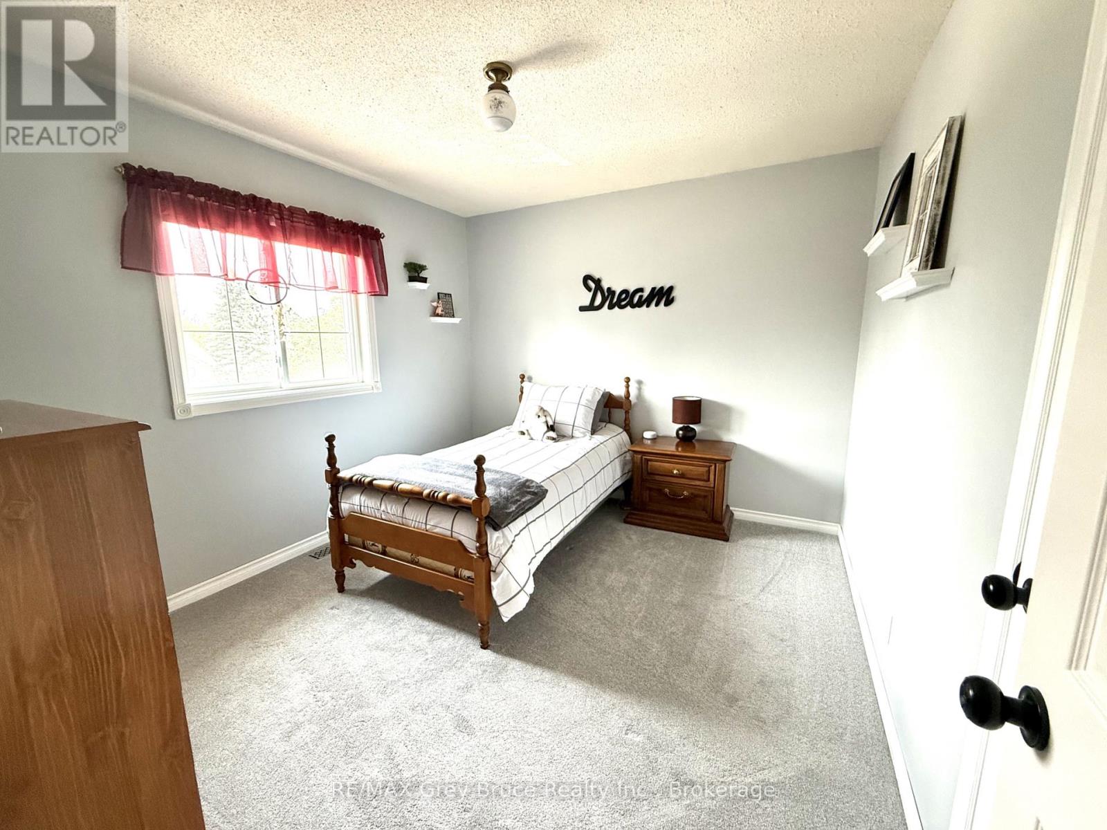 17 Armstrong Crescent, Grey Highlands, Ontario  N0C 1H0 - Photo 16 - X13659272
