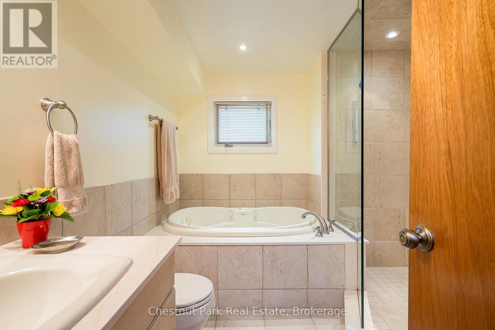 131 Martin Grove, Blue Mountains, Ontario  L9Y 0N5 - Photo 14 - X13659298