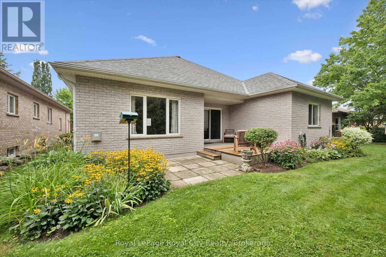 47 White Pine Way, Guelph, Ontario  N1G 4X7 - Photo 39 - X13659360