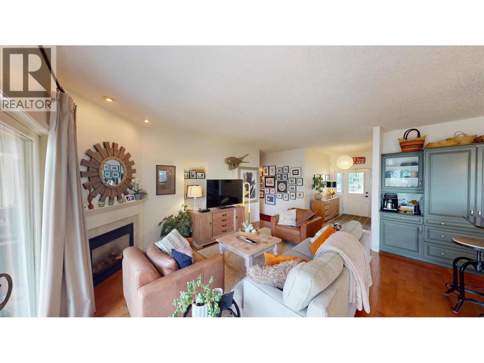 13133 Paradise Lane, Charlie Lake, British Columbia  V0C 1H0 - Photo 19 - R3154248