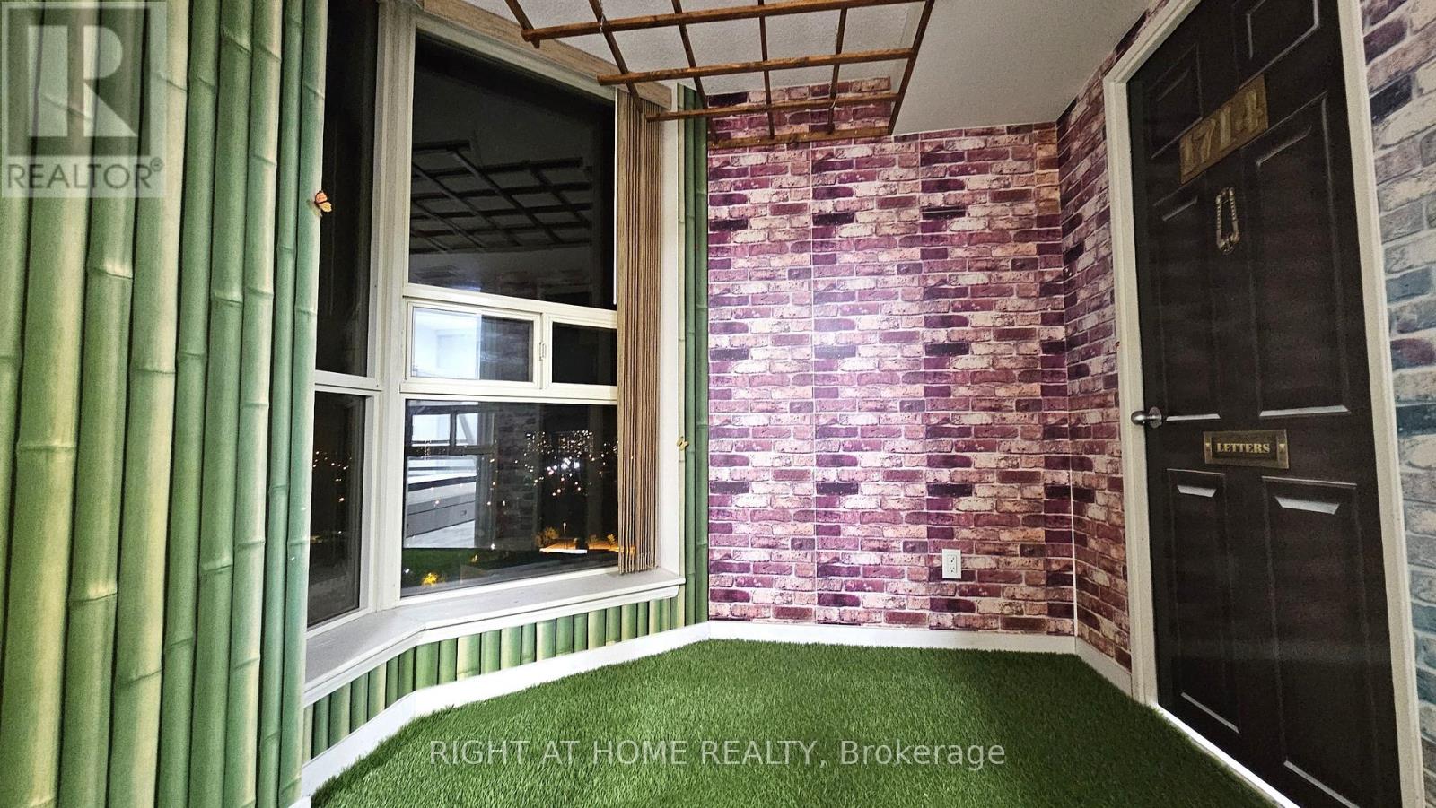 1714 - 2460 Eglinton Avenue E, Toronto, Ontario  M1K 5J7 - Photo 17 - E13659164