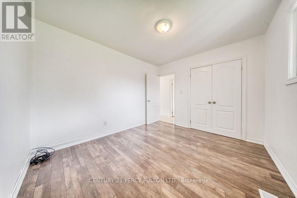 381 Conant Street, Oshawa, Ontario  L1H 3S8 - Photo 27 - E13659198