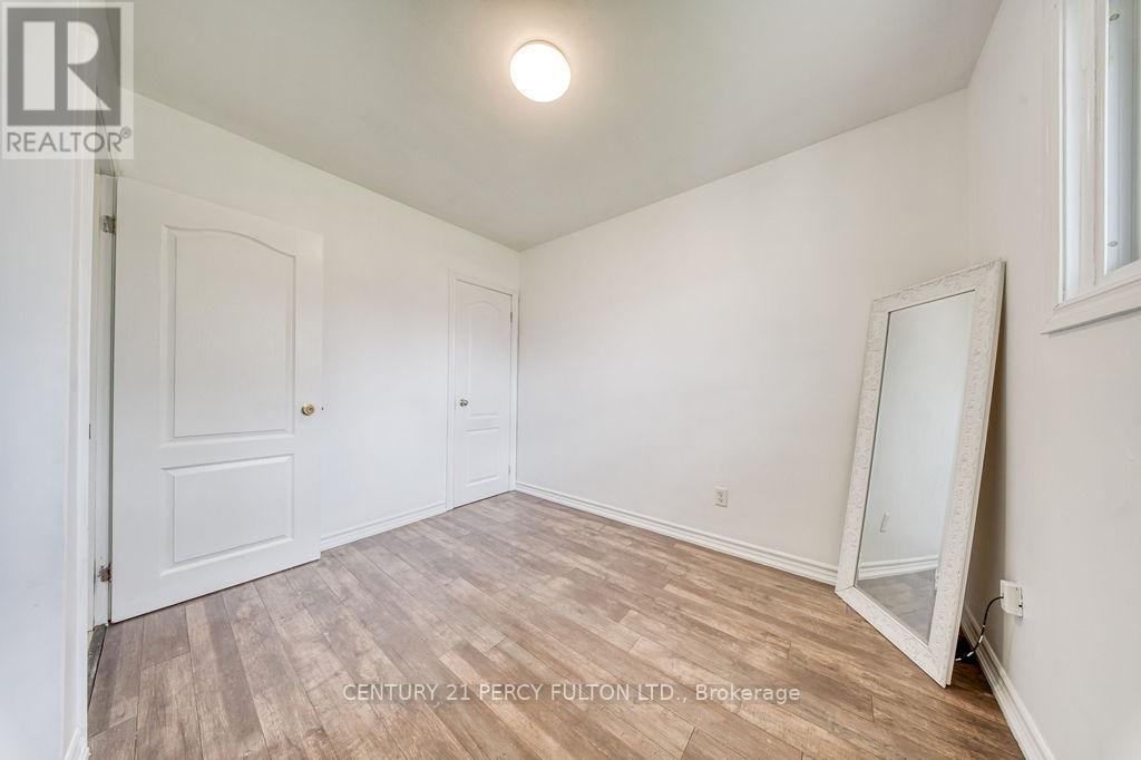 381 Conant Street, Oshawa, Ontario  L1H 3S8 - Photo 29 - E13659198