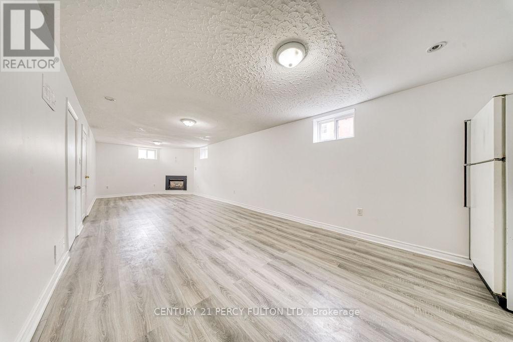 381 Conant Street, Oshawa, Ontario  L1H 3S8 - Photo 37 - E13659198