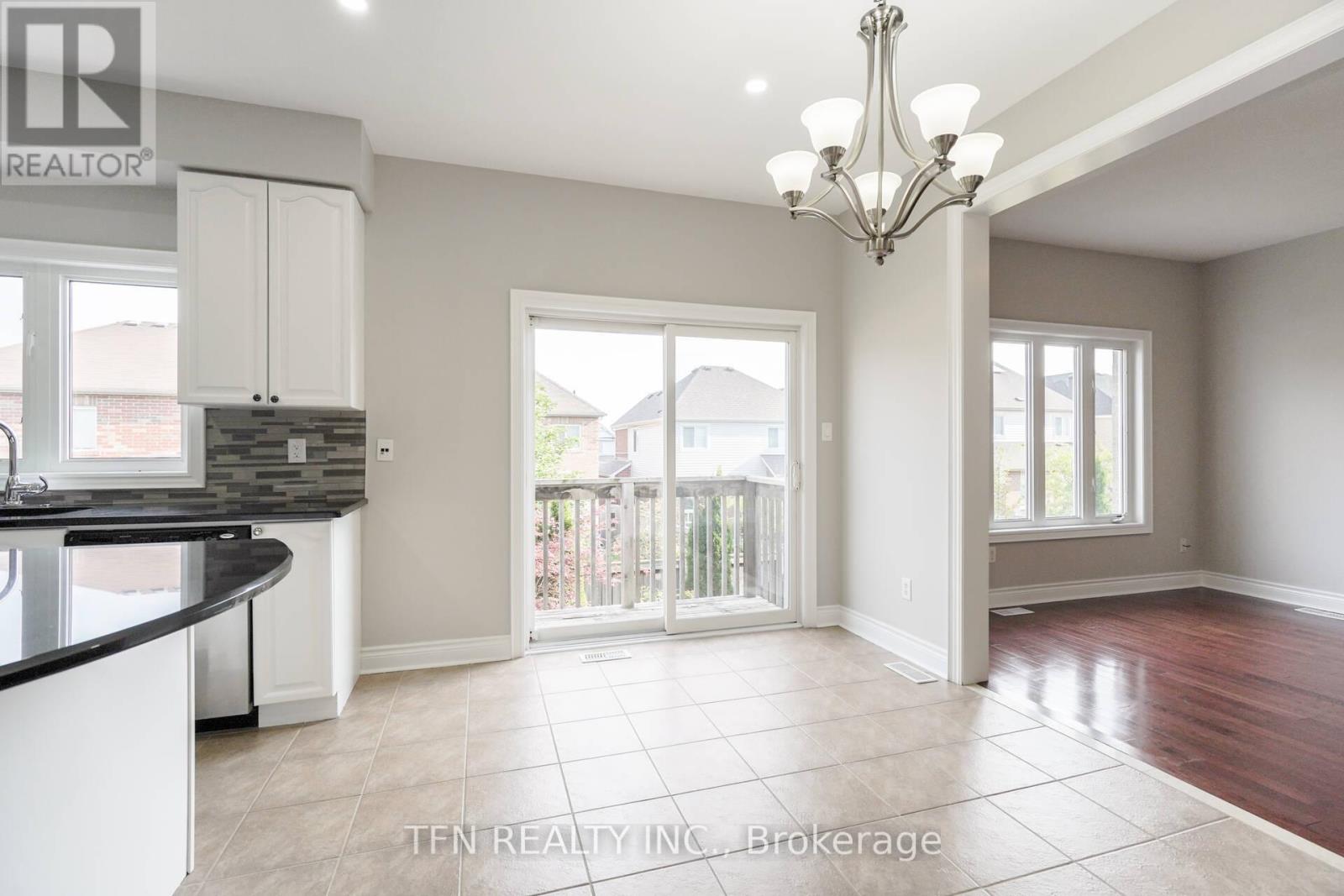 Upper - 1648 Pennel Drive, Oshawa, Ontario  L1K 0K1 - Photo 19 - E13659284