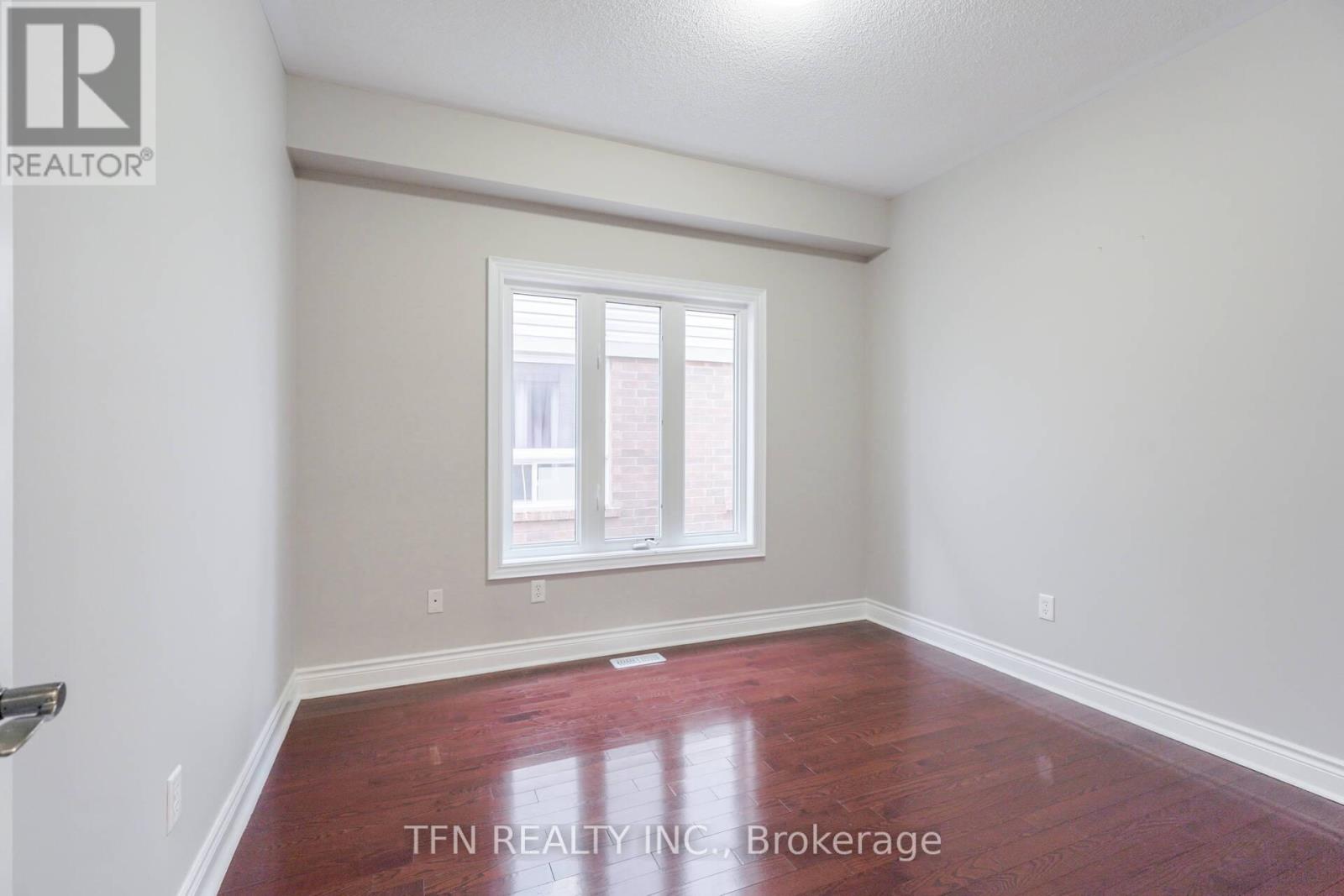 Upper - 1648 Pennel Drive, Oshawa, Ontario  L1K 0K1 - Photo 22 - E13659284