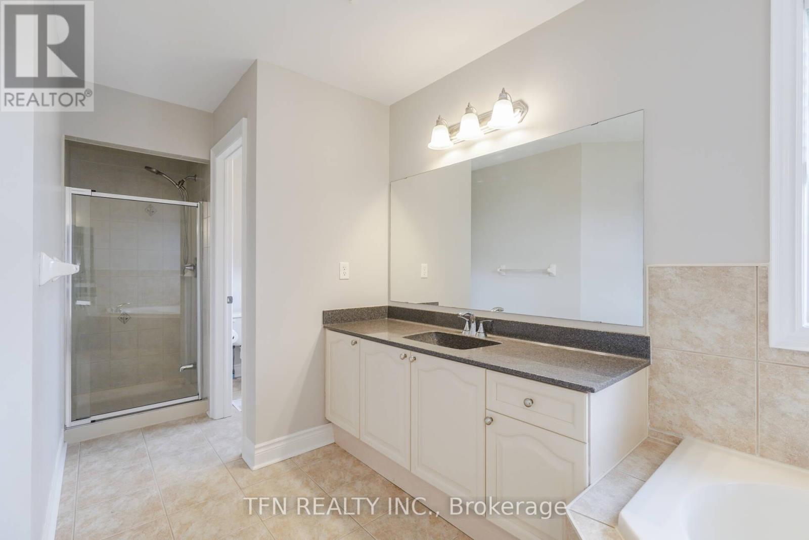 Upper - 1648 Pennel Drive, Oshawa, Ontario  L1K 0K1 - Photo 30 - E13659284