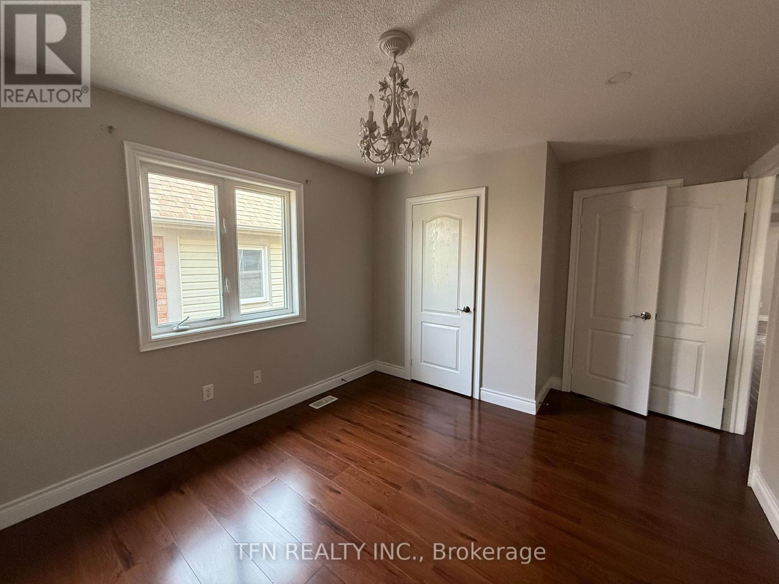 Upper - 1648 Pennel Drive, Oshawa, Ontario  L1K 0K1 - Photo 35 - E13659284