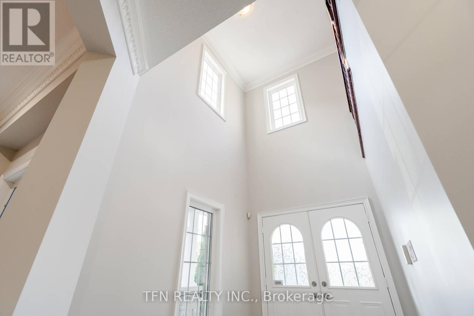 Upper - 1648 Pennel Drive, Oshawa, Ontario  L1K 0K1 - Photo 6 - E13659284