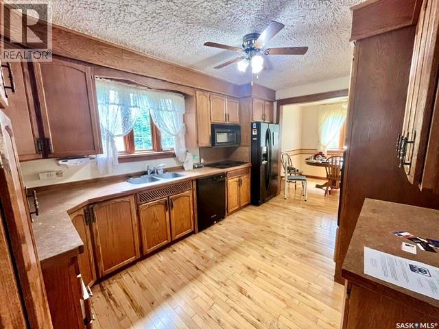 505 Macleod Avenue W, Melfort, Saskatchewan  S0E 1A0 - Photo 4 - SK042436